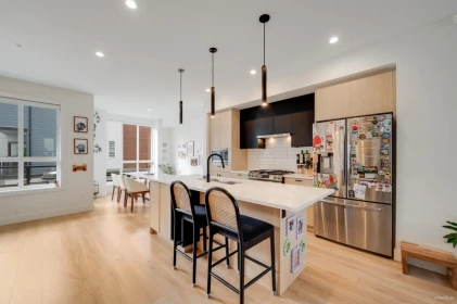 Kitchen Photo of 58 7670 207 Street, Langley, BC