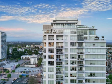 1904 15152 Russell Avenue, White Rock, BC, White Rock — Apartment/Condo for sale