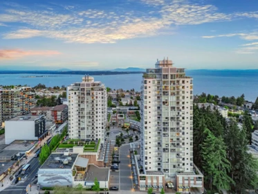 1904 15152 Russell Avenue, White Rock, BC, White Rock — Apartment/Condo for sale