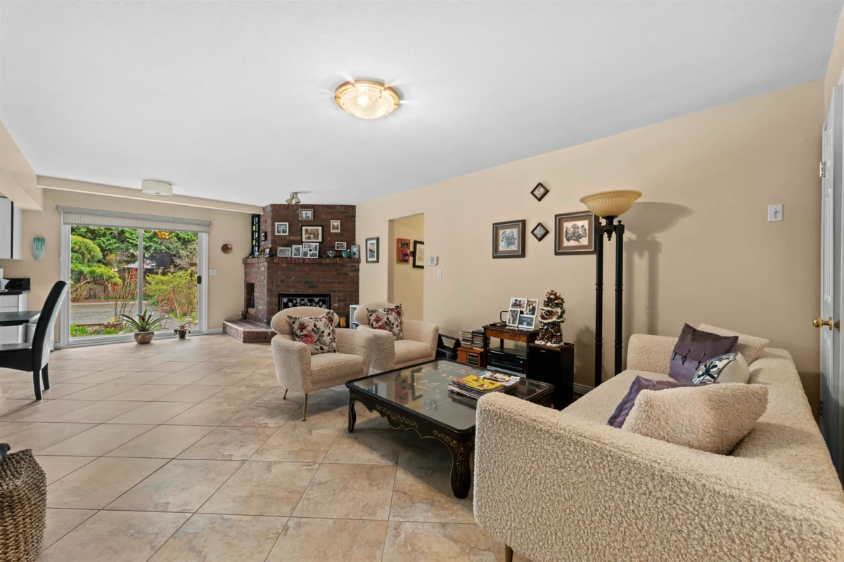 Living Room Photo of 7080 Lucas Road, Richmond, BC