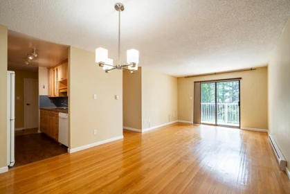 Walk-In Closet Photo of 204 12890 17 Avenue, Surrey, BC