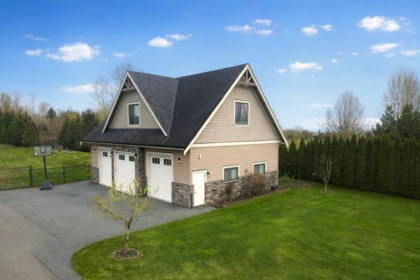 Hot Tub / Spa Photo of 3598 272 Street, Langley, BC