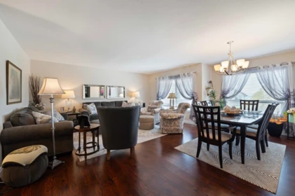 Breakfast Nook Photo of 35622 Terravista Place, Abbotsford, BC