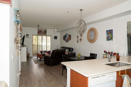 406 10088 148 Street, Surrey, BC, Surrey — Apartment/Condo for sale