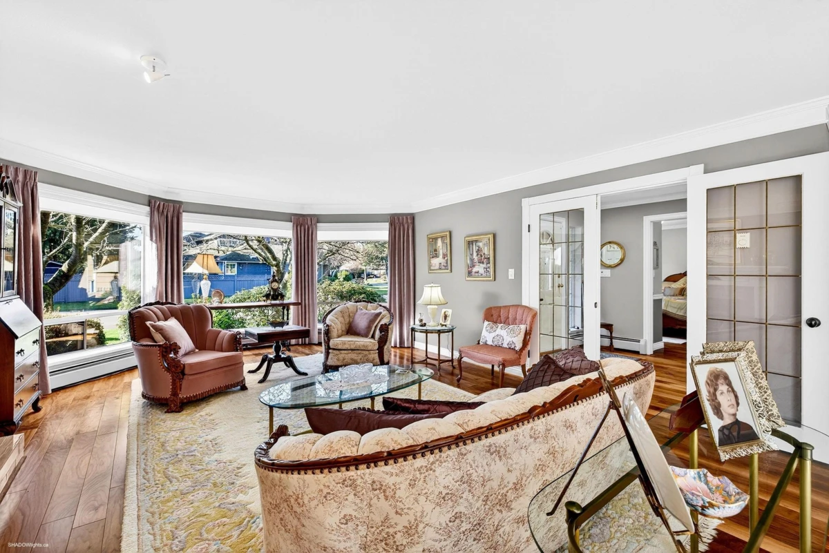 Dining Area Photo of 5916 123 Street, Surrey, BC