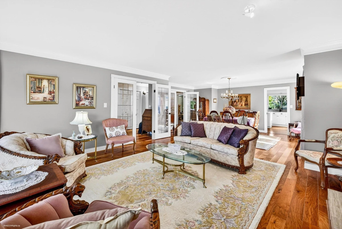Family Room Photo of 5916 123 Street, Surrey, BC