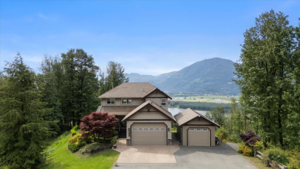 43251 Salmonberry Drive, Chilliwack, BC