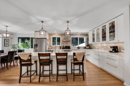 Breakfast Nook Photo of 2572 The Boulevard, Squamish, BC