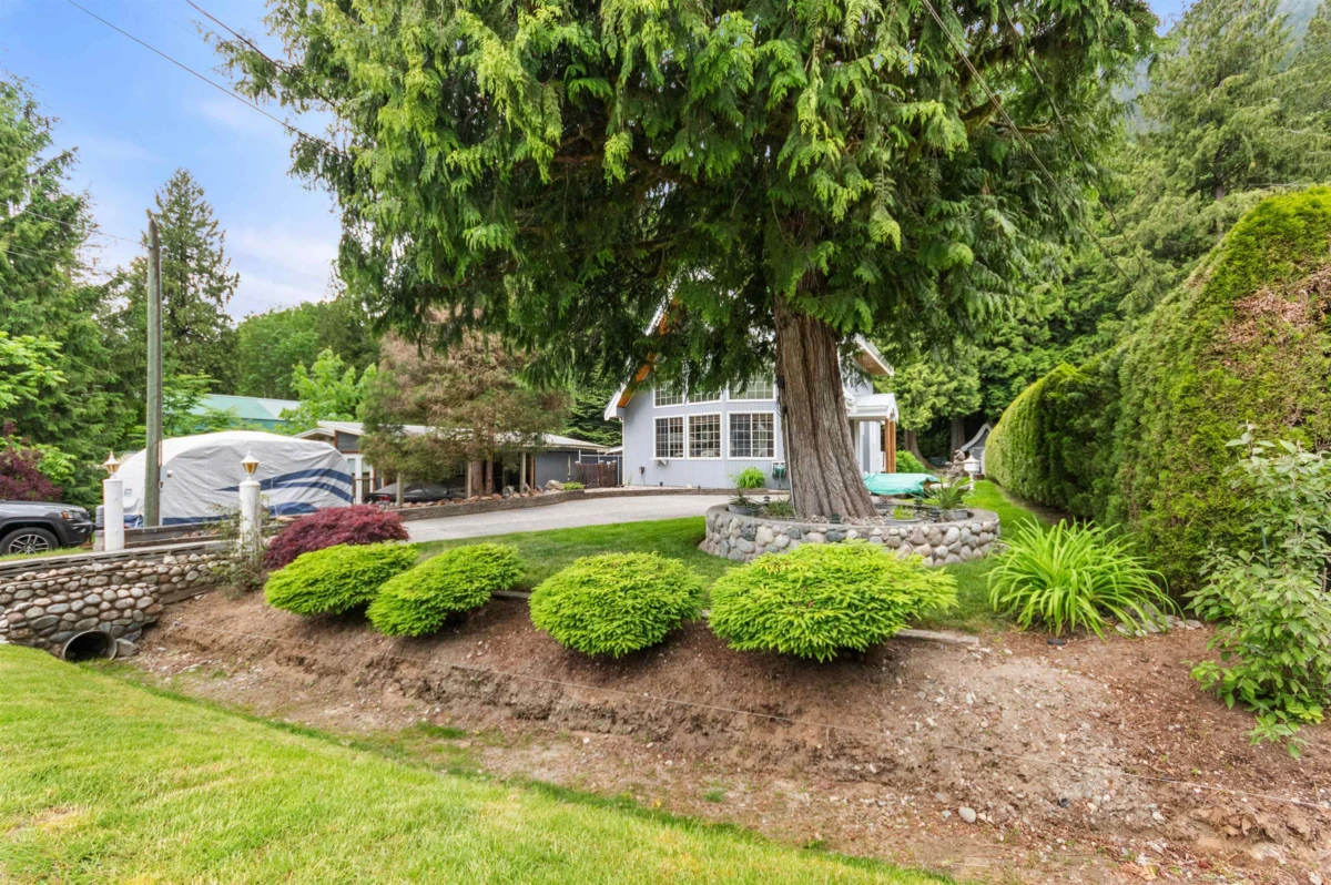 Exterior Rear Photo of 66611 Kereluk Road, Hope, BC