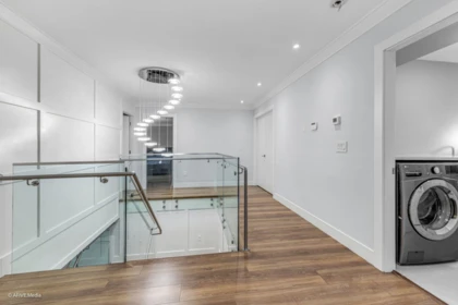 Entry Foyer Photo of 17268 61a Avenue, Surrey, BC