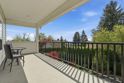 Basement Recreation Room Photo of 19736 71a Avenue, Langley, BC