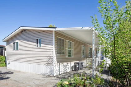 120 201 Cayer Street, Coquitlam, BC, Coquitlam — Manufactured Home for sale