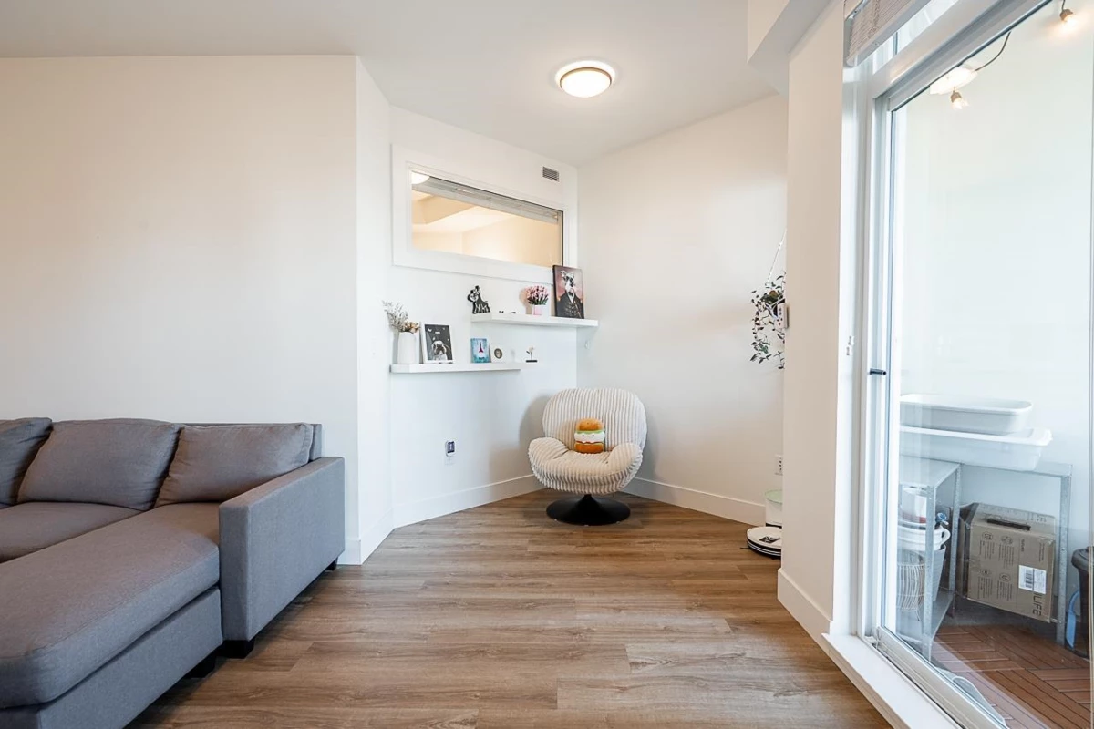 Dining Area Photo of 1608 2180 Kelly Avenue, Port Coquitlam, BC
