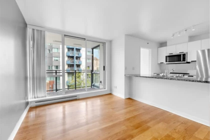 Kitchen Photo of 602 1082 Seymour Street, Vancouver, BC