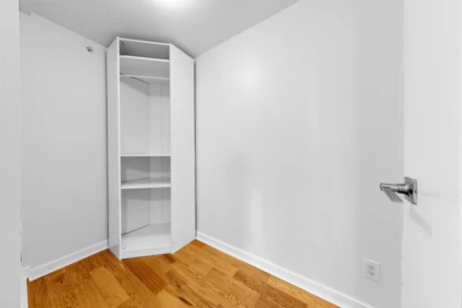 Powder Room Photo of 602 1082 Seymour Street, Vancouver, BC
