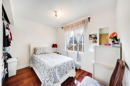 Bedroom 4 Photo of 166 E 24th Avenue, Vancouver, BC