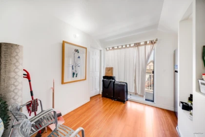 Hallway Photo of 166 E 24th Avenue, Vancouver, BC