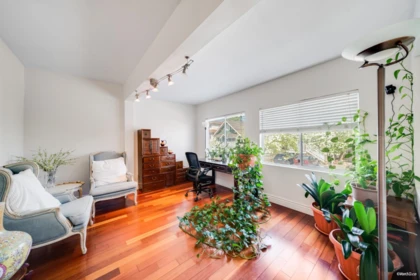 166 E 24th Avenue, Vancouver, BC, Vancouver — Single Family Residence for sale
