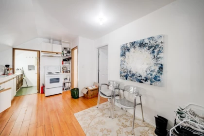 Mudroom Photo of 166 E 24th Avenue, Vancouver, BC