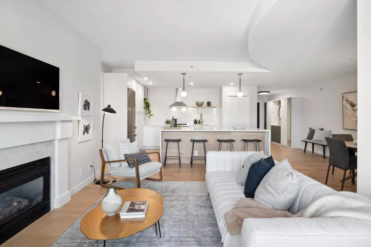 Dining Area Photo of 402 5790 E Boulevard, Vancouver, BC