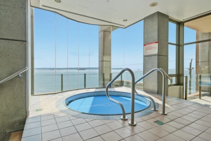 Hot Tub / Spa Photo of 5 2250 Bellevue Avenue, West Vancouver, BC