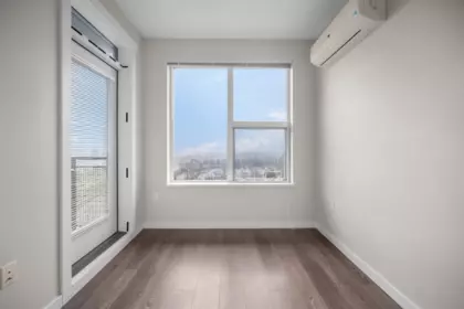 Walk-In Closet Photo of 603 9399 Alexandra Road, Richmond, BC
