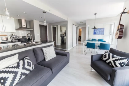 Kitchen Island Photo of 707 633 Abbott Street, Vancouver, BC