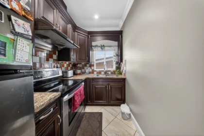 Pantry Photo of 31920 Glenwood Avenue, Abbotsford, BC