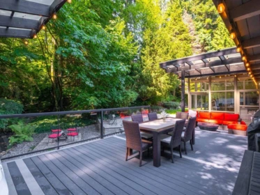 Backyard Photo of 837 Wildwood Place, West Vancouver, BC
