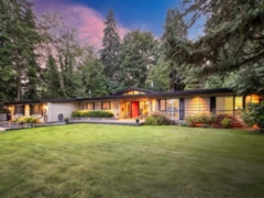 837 Wildwood Place, West Vancouver, BC