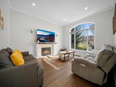 Breakfast Nook Photo of 1756 Hampton Drive, Coquitlam, BC