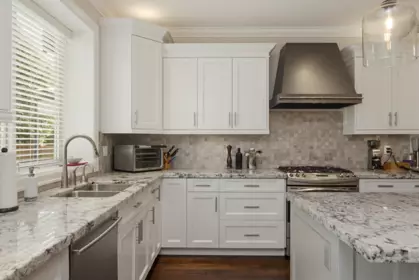 Kitchen Island Photo of 8946 Wright Street, Langley, BC