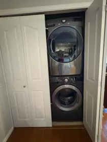 Laundry Room Photo of 6433 121a Street, Surrey, BC