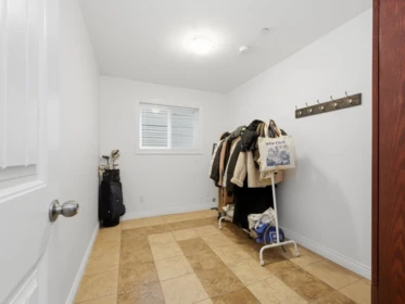 Hallway Photo of 1115 Boundary Road, Vancouver, BC