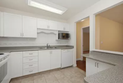 Kitchen Island Photo of 406 2963 Nelson Place, Abbotsford, BC
