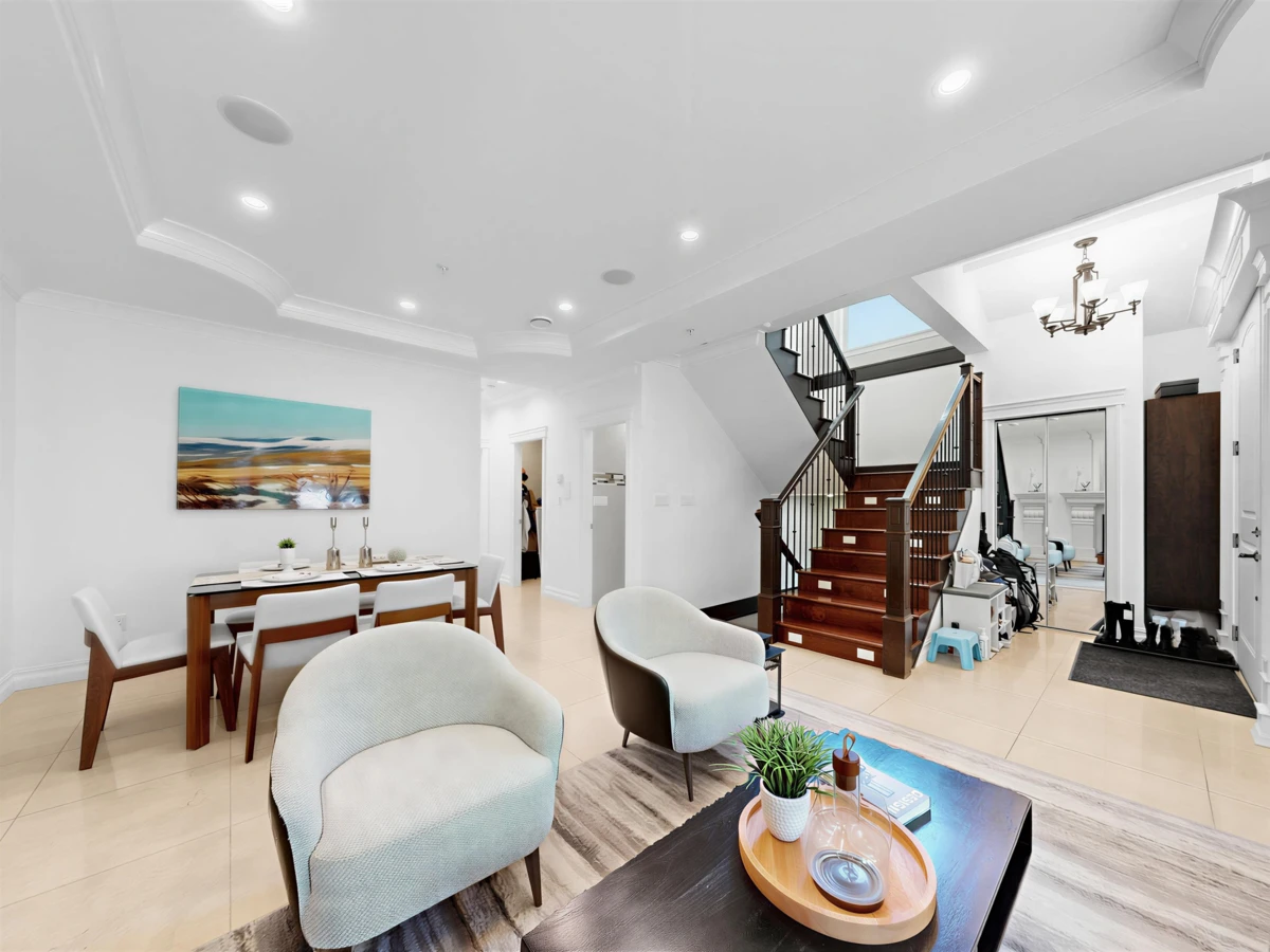 Family Room Photo of 2456 E 45th Avenue, Vancouver, BC