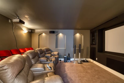 Hot Tub / Spa Photo of 16398 36a Avenue, Surrey, BC
