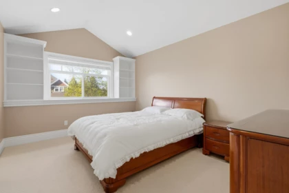 Loft / Bonus Room Photo of 16398 36a Avenue, Surrey, BC
