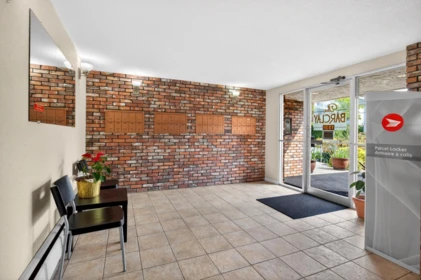 Entry Foyer Photo of 202 1331 Fir Street, White Rock, BC