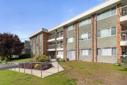 202 1331 Fir Street, White Rock, BC, White Rock — Apartment/Condo for sale