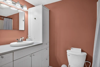 Mudroom Photo of 202 1331 Fir Street, White Rock, BC
