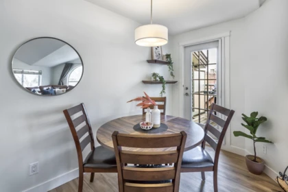 Breakfast Nook Photo of 406 888 W 13th Avenue, Vancouver, BC
