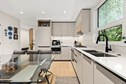 Kitchen Photo of 418 125 Albert Street, Port Moody, BC