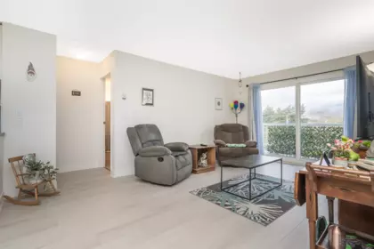 Bedroom 3 Photo of 309 17695 58 Avenue, Surrey, BC