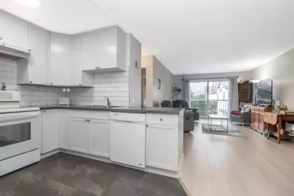 309 17695 58 Avenue, Surrey, BC, Surrey — Apartment/Condo for sale