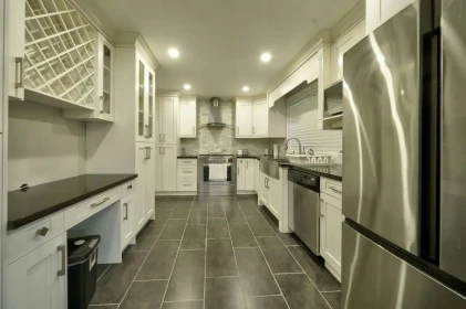 18369 21a Avenue, Surrey, BC, Surrey — Single Family Residence for sale