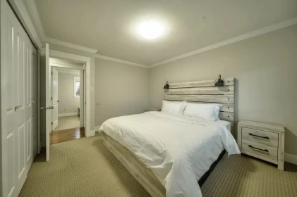Primary Bedroom Photo of 18369 21a Avenue, Surrey, BC