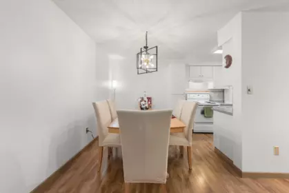 Kitchen Island Photo of 227 9847 Manchester Drive, Burnaby, BC
