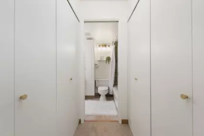 Powder Room Photo of 227 9847 Manchester Drive, Burnaby, BC