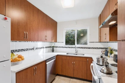 Pantry Photo of 922 Canyon Boulevard, North Vancouver, BC